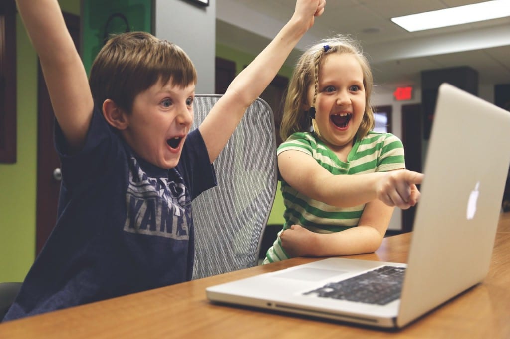 المميزات التي يوفرها نظام التلعيب Gamification بوجه عام؟